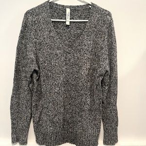 LA Blues Heathered V-neck Sweater (Size:XL)